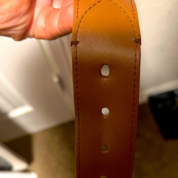Burberry belt used - Picture 1 of 7
